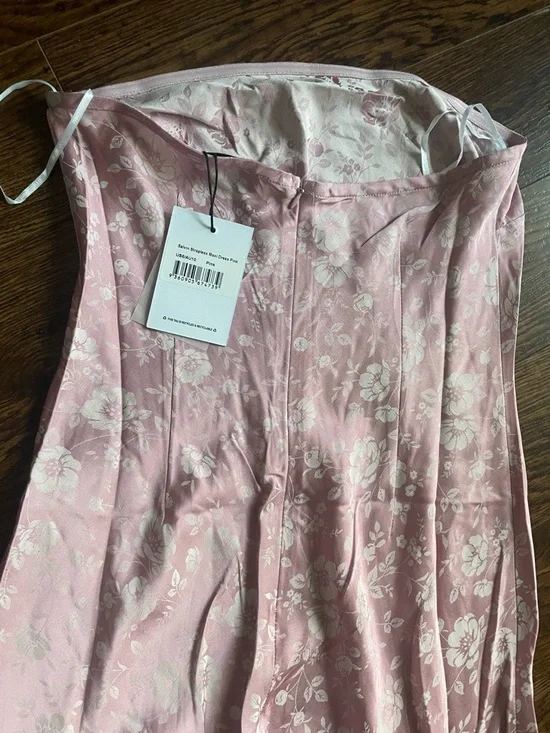 Salvin strapless blush pink maxi dress - Picture 3 of 6